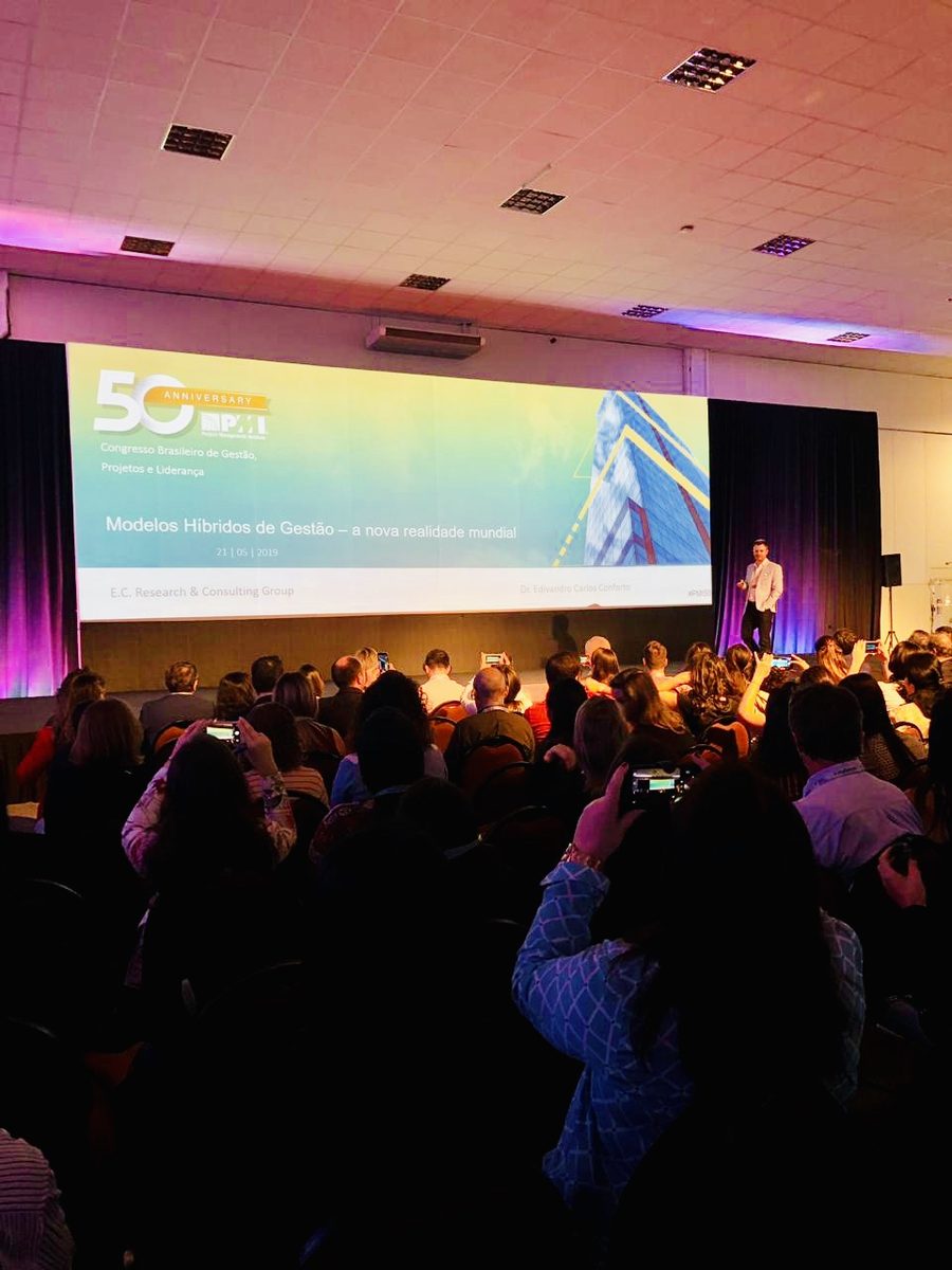 Palestra sobre Modelos Híbridos de Gestão